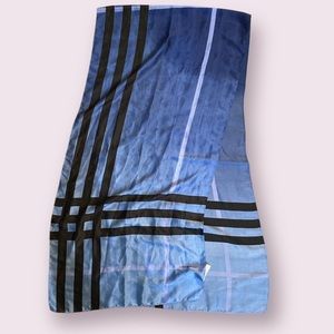 Giani‎ Bernini long blue scarf striped